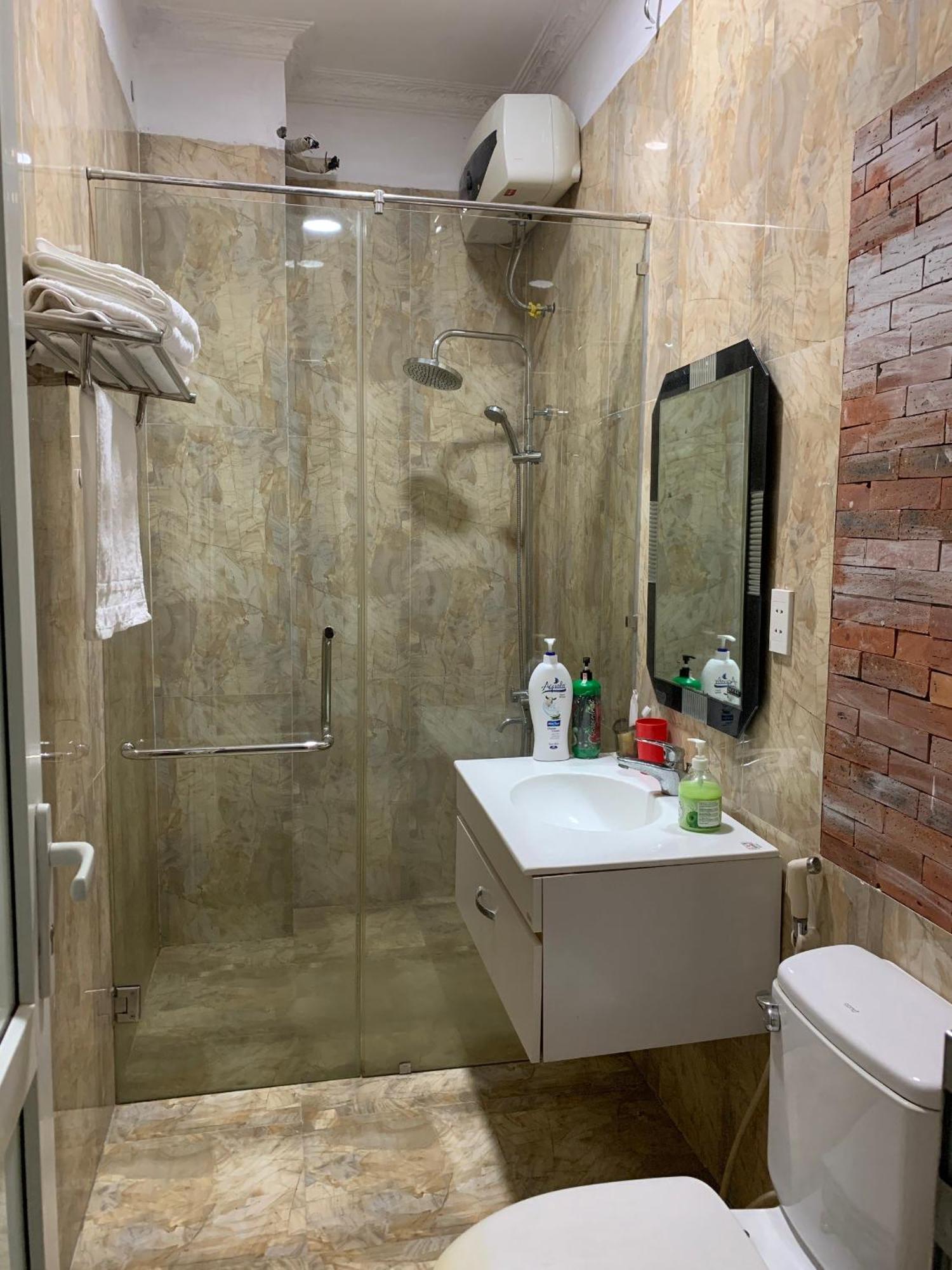 Hotel Desi Dera *
